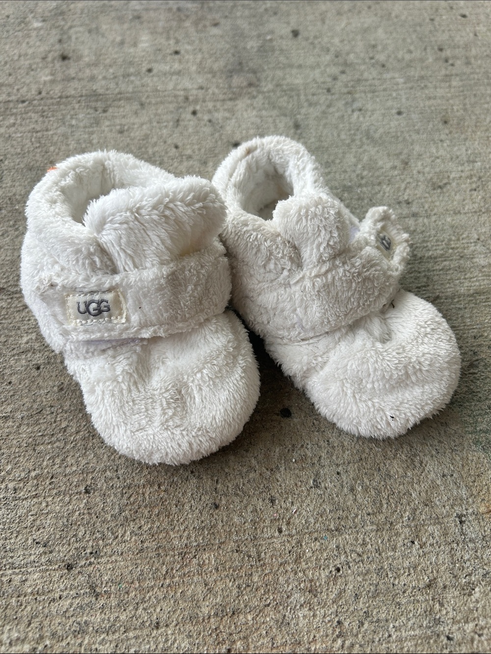 UGG Cream Plush Infant Slippers with Hook-and-Loop Strap